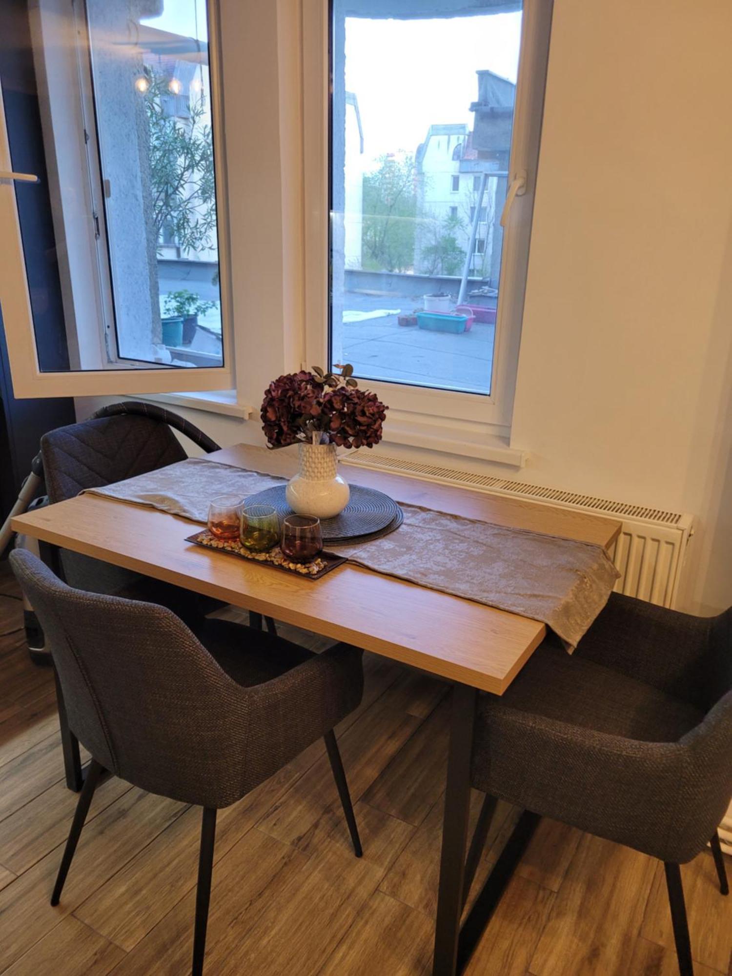 Stella Apartment Targu Mures Exterior photo